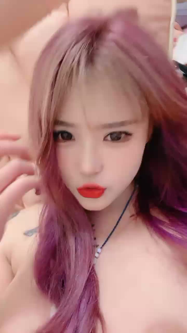 #百变小月 04-18主播收手机看黄网wifi会进病毒吗费秀