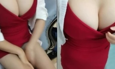 上门推销--34岁极品爆乳阿姨：你先别着急嘛好不好，等一下嘛，我感觉好强烈的我快沦陷了啊啊啊啊！  乳推、骑乘、口爆 男：哇真骚，你多久没干了。}