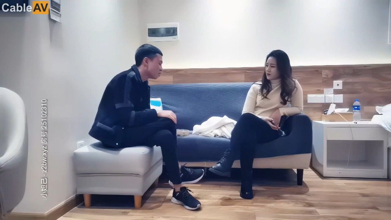 白色外套高颜值妹子，舔奶摸逼特写掰穴自摸骑坐大力久久亚洲精品视频猛操