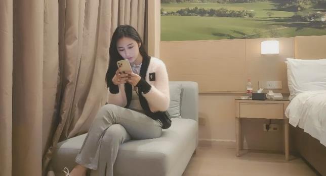 门票13裸模无遮挡真实图片女生8，近期颜值天花板，神似刘亦菲，佟丽娅？性格温柔，极品女神