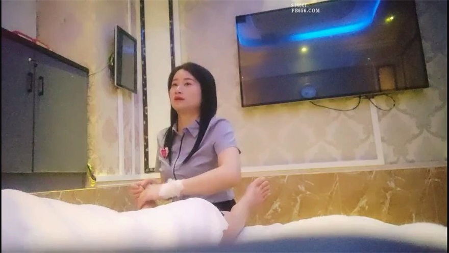 足浴会所的丰满妹子技术好身材妙按摩给力很爽，约到酒店脱光光互相抱紧亲吻爱抚啪啪插99在线播放视频资源入抽操起伏撞击响亮【水印】